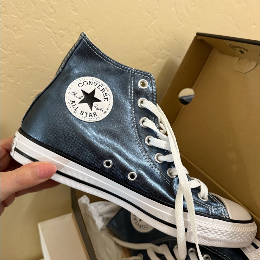 Converse Metallic Blue High-Tops Blue Fir 9 NWT - Picture 8 of 9